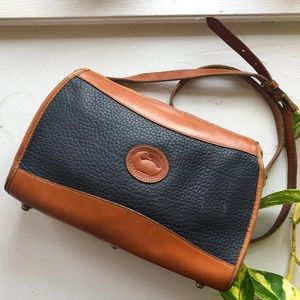 Vintage Dooney & Bourke Navy Blue Crossbody Purse